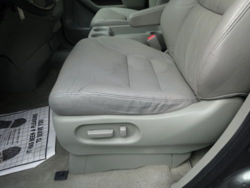 NO RESERVE ALL POWER LEATHER SUNROOF 8 SEAT DUAL A/C NEW MICHELIN TIRES SERVICED, image 18