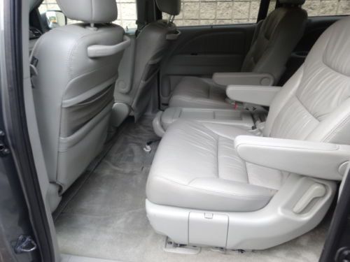 NO RESERVE ALL POWER LEATHER SUNROOF 8 SEAT DUAL A/C NEW MICHELIN TIRES SERVICED, image 26