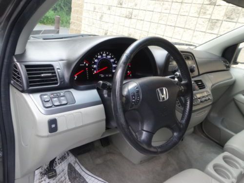 NO RESERVE ALL POWER LEATHER SUNROOF 8 SEAT DUAL A/C NEW MICHELIN TIRES SERVICED, image 31