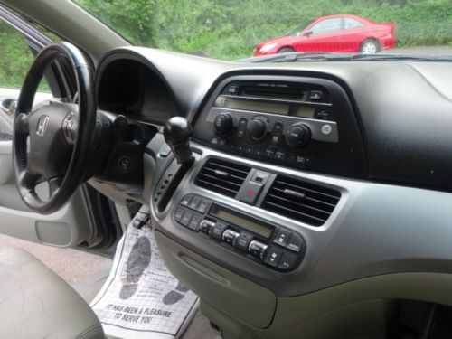 NO RESERVE ALL POWER LEATHER SUNROOF 8 SEAT DUAL A/C NEW MICHELIN TIRES SERVICED, image 34