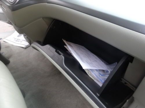 NO RESERVE ALL POWER LEATHER SUNROOF 8 SEAT DUAL A/C NEW MICHELIN TIRES SERVICED, image 38