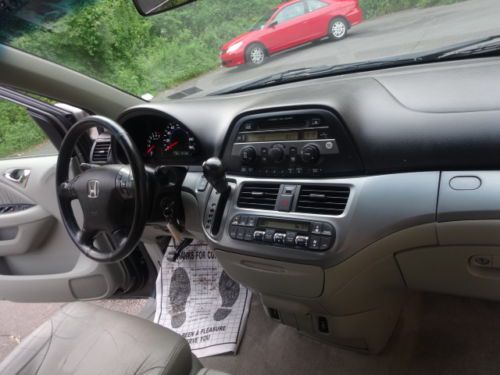 NO RESERVE ALL POWER LEATHER SUNROOF 8 SEAT DUAL A/C NEW MICHELIN TIRES SERVICED, image 48