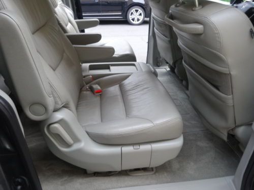 NO RESERVE ALL POWER LEATHER SUNROOF 8 SEAT DUAL A/C NEW MICHELIN TIRES SERVICED, image 50