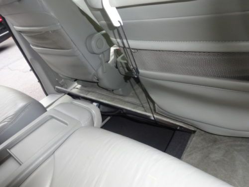 NO RESERVE ALL POWER LEATHER SUNROOF 8 SEAT DUAL A/C NEW MICHELIN TIRES SERVICED, image 63