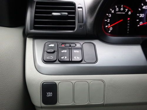 NO RESERVE ALL POWER LEATHER SUNROOF 8 SEAT DUAL A/C NEW MICHELIN TIRES SERVICED, image 82