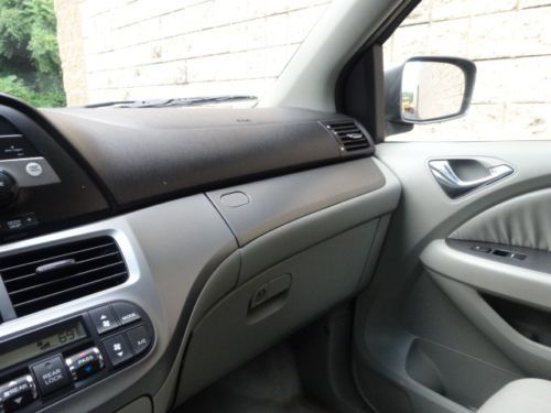 NO RESERVE ALL POWER LEATHER SUNROOF 8 SEAT DUAL A/C NEW MICHELIN TIRES SERVICED, image 84