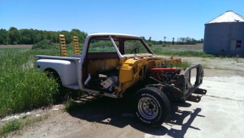 1970 Chevrolet Shortbox Stepside - 2wd Originally a California County Truck, image 2