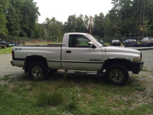 Dodge ram 1500: 1994 4wd