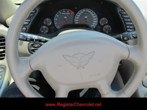 2004 chevrolet corvette base