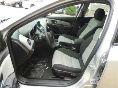 2014 Chevrolet Cruze LS, US $18,784.00, image 2