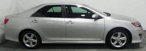 2012 toyota camry se