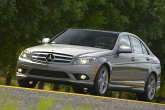 2011 mercedes-benz  c300