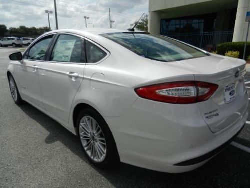 2014 ford fusion hybrid se