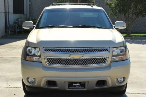 2007 chevy tahoe, 4wd,leather,new trade in,2.99% wac