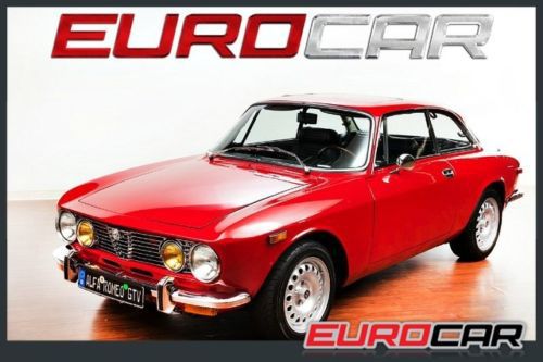 Alfa romeo gtv, full restoration, rare sun roof incl a/c model, immculate