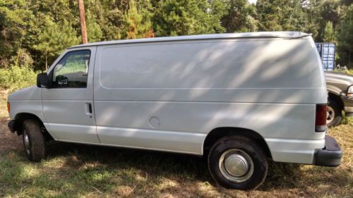 2004 ford e-250 base standard cargo van 2-door 4.6l