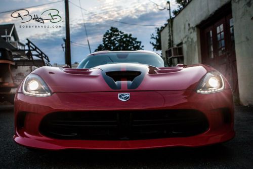 2013 dodge viper red with stripes!