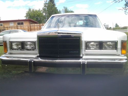 White, excellent condition
