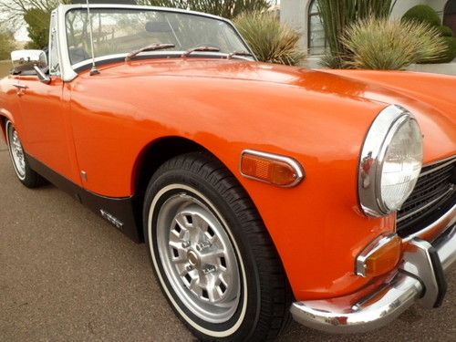 1971 mg midget roadster. a nice british classic convertible.