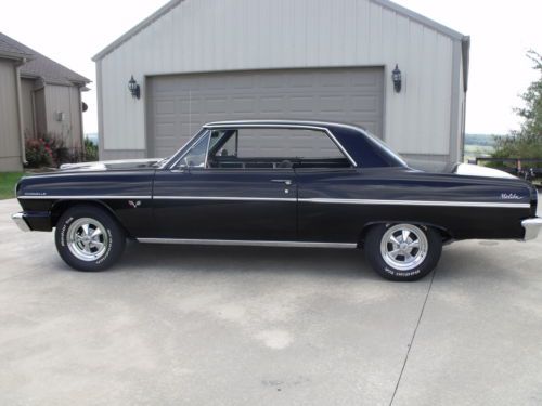 1964 black chevelle, 355 automatic with air