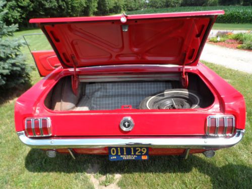 1965 Ford Mustang Convertible, image 4