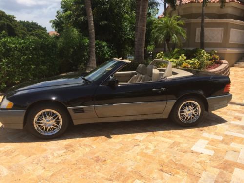 1995 mercedes-benz sl500 convertible 2-door 5.0l includes hardtop, rack &amp; conver