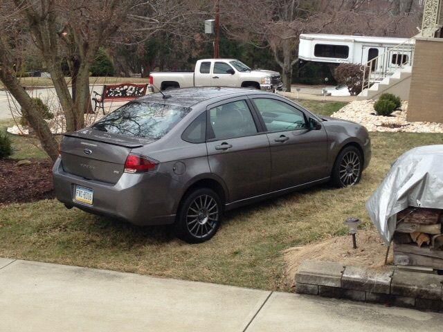 Ford focus 4 door sedan