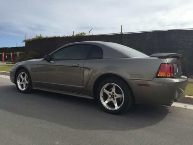 Ford mustang cobra