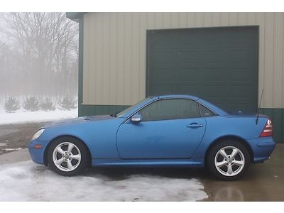 2001 mercedes  slk 3.2 v-6, automatic  needs repair  no reserve!!