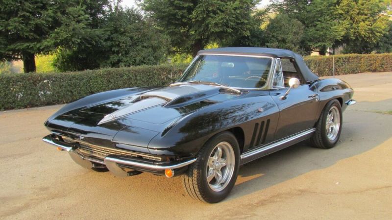 1966 chevrolet corvette convertible