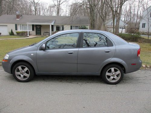 2006 chevrolet aveo lt sedan 4-door 1.6l