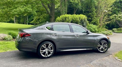 2015 infiniti q70 5.6
