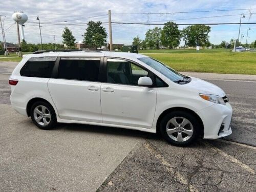 2018 Toyota Sienna, US $9,800.00, image 13
