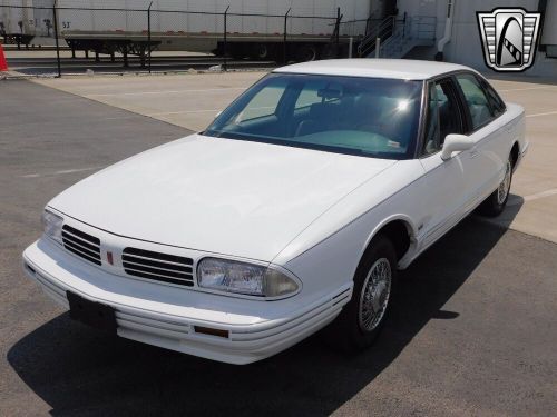 1995 Oldsmobile Eighty-Eight Royale, US $1,000.00, image 2