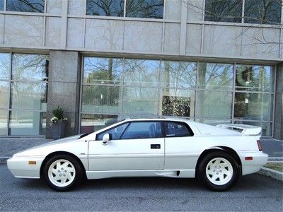 1988 lotus esprit 5k miles 40th anniversary, $18,000 service just done !