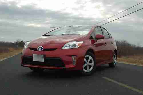 2012 Toyota Prius 7300 miles NO RESERVE!!!!!!!, image 4