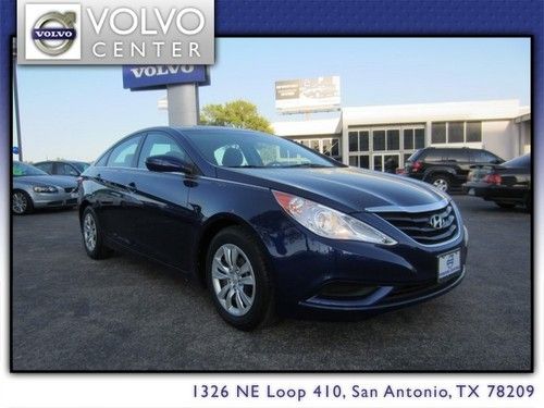 Xm radio, bluetooth, usb &amp; auxiliary, clean carfax