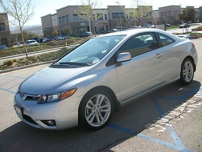 Dealer trade clean pre-owned coupe 6spd manual