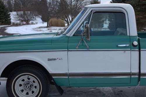 1972 chevy c10 deluxe