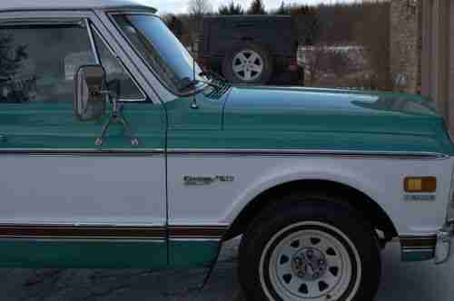 1972 Chevy C10 Deluxe, image 2