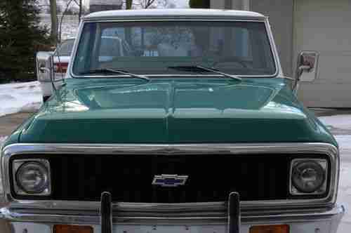 1972 Chevy C10 Deluxe, image 3