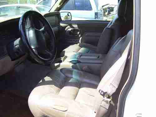 Chevrolet Suburban , 1999, Seats 7 Dual AC, 2  wheel drive, Super Clean, image 3