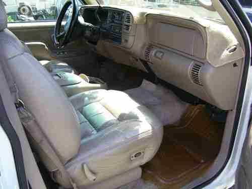 Chevrolet Suburban , 1999, Seats 7 Dual AC, 2  wheel drive, Super Clean, image 10