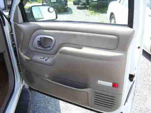 Chevrolet Suburban , 1999, Seats 7 Dual AC, 2  wheel drive, Super Clean, image 13