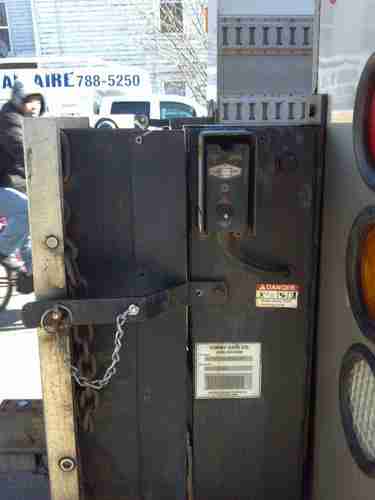 2005 Chevrolet Silverado 3500 LT Crew Cab 4-Door Utility Truck, US $18,500.00, image 6