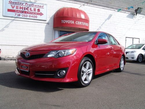 2012 toyota camry se sedan 4-door 2.5l