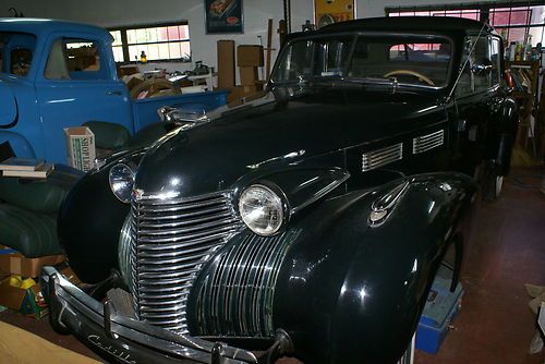 1940 cadillac fleetwood convertible chauffeur cockpit limousine/sedan