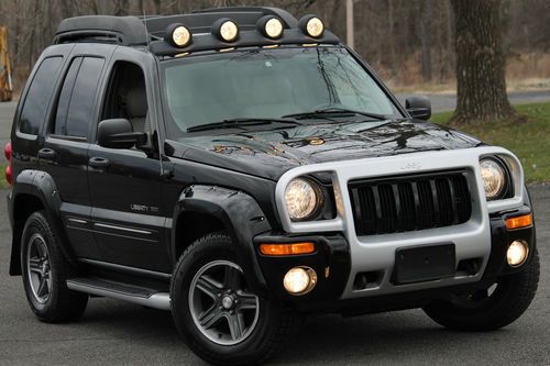 2003 jeep liberty renegade 4x4 very clean leather sunroof mint 1-owner only 80k!