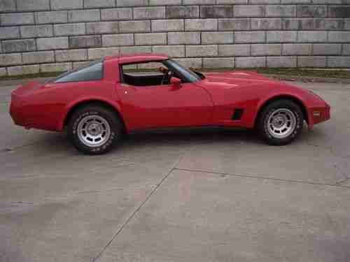 1981 Chevrolet Corvette Coupe - Red **ULTRA LOW MILEAGE!!**, image 3