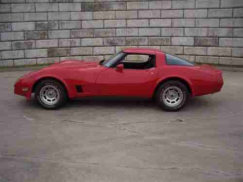 1981 Chevrolet Corvette Coupe - Red **ULTRA LOW MILEAGE!!**, image 4